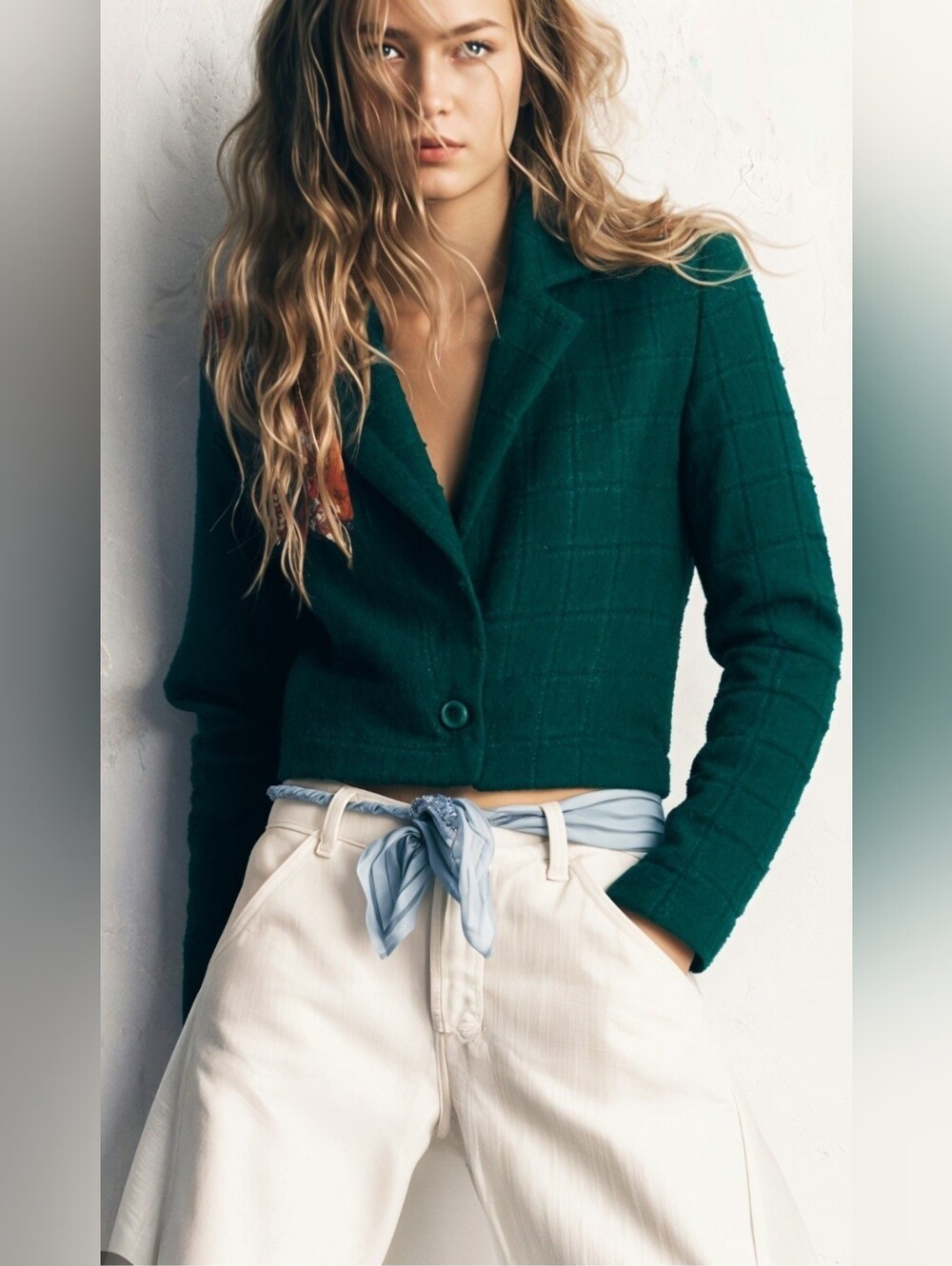 Abercrombie & Fitch Cropped Boucle Blazer Window Pain Plaid Print-Green